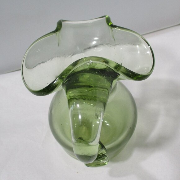 Vintage Handblown Green Art Glass Colonial  Mini Pitcher Creamer 5" - Picture 7 of 11